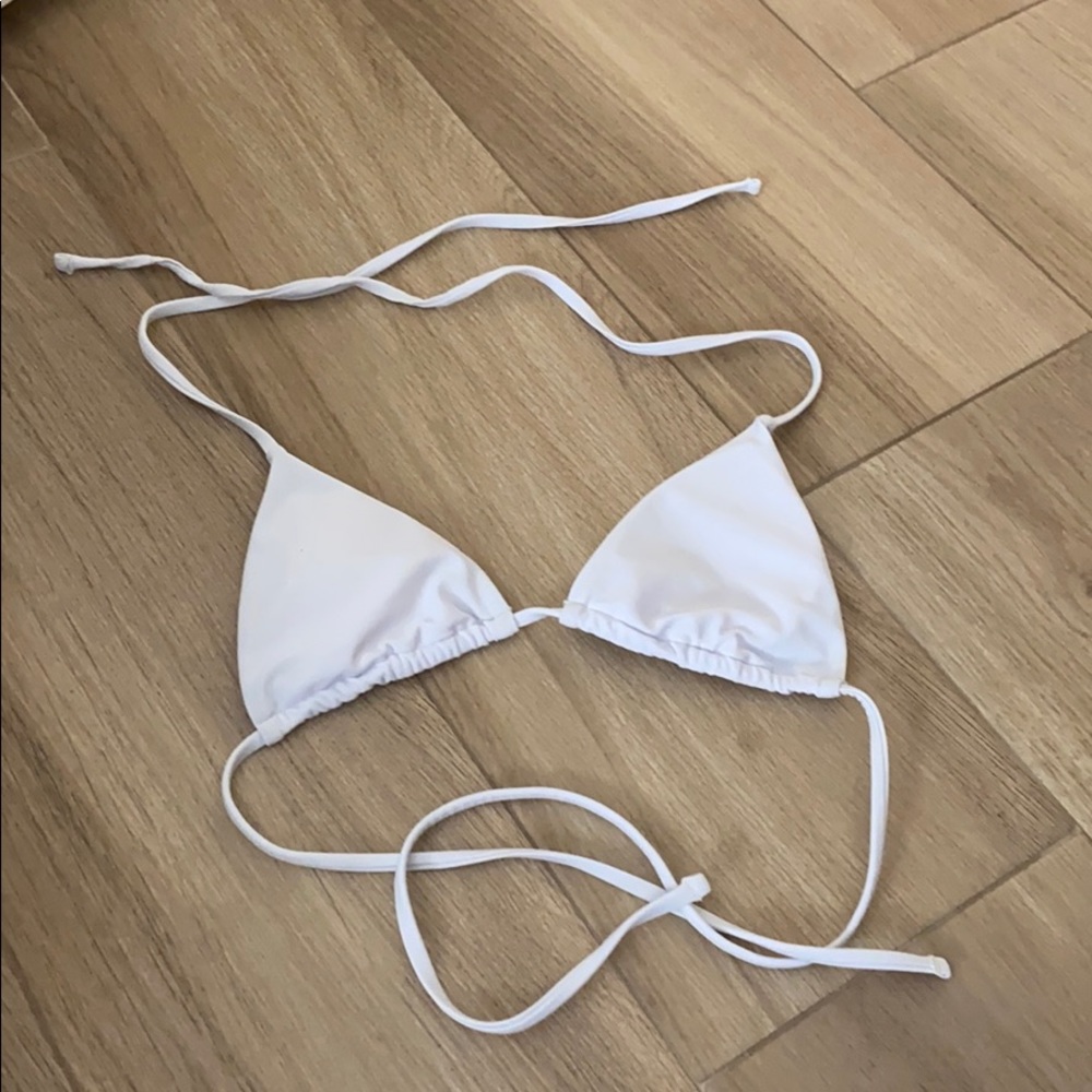 White triangle bikini